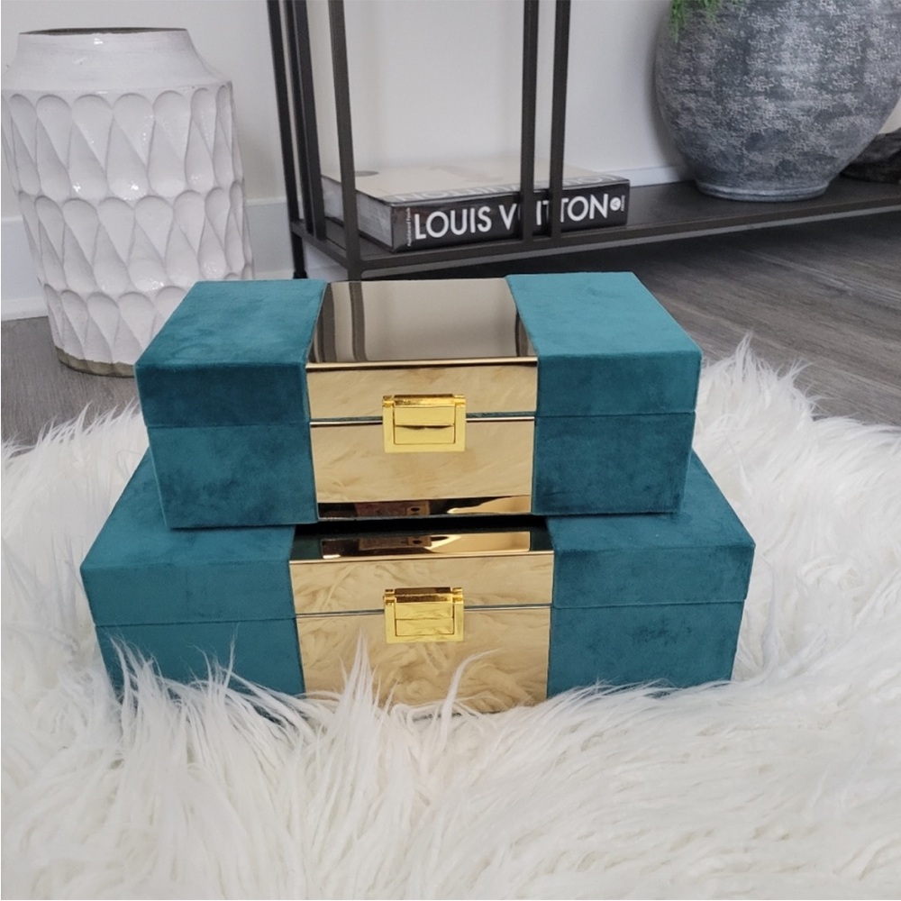 ISO Z Gallerie Celeste Boxes - Picture 2 of 3